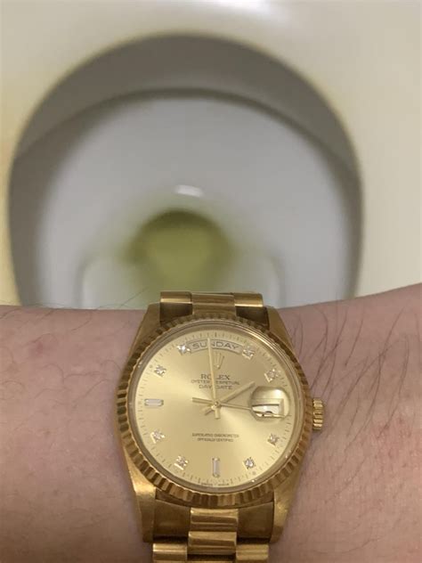 toilette rolex